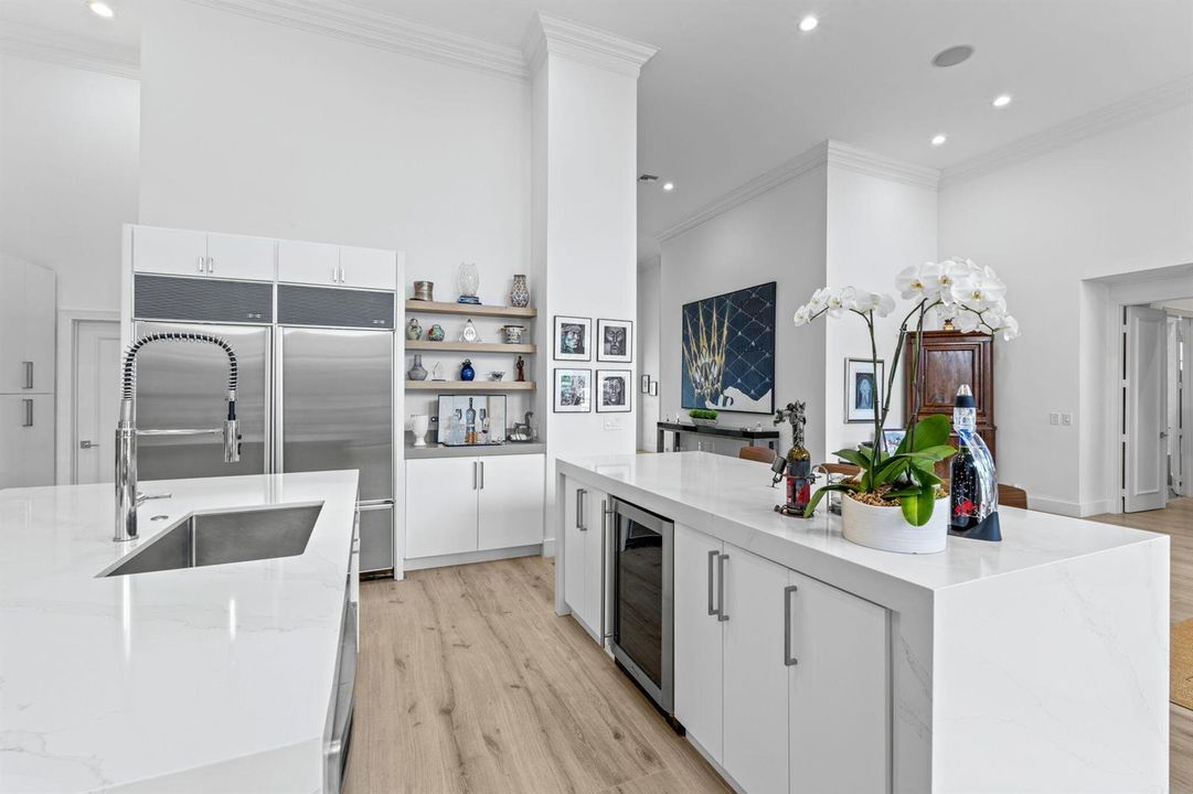 25-web-or-mls-A7409064