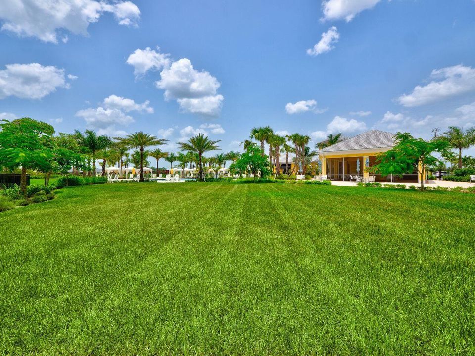 LakePark Amenties