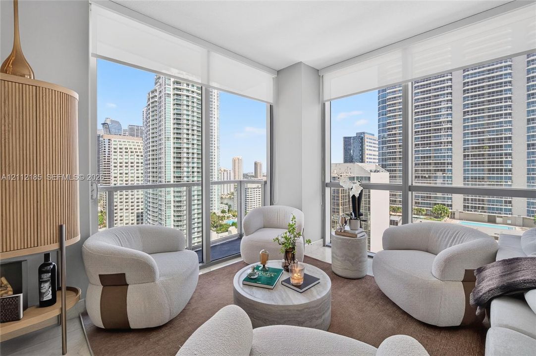 For Sale: $774,000 (2 beds, 2 baths, 1368 Square Feet)