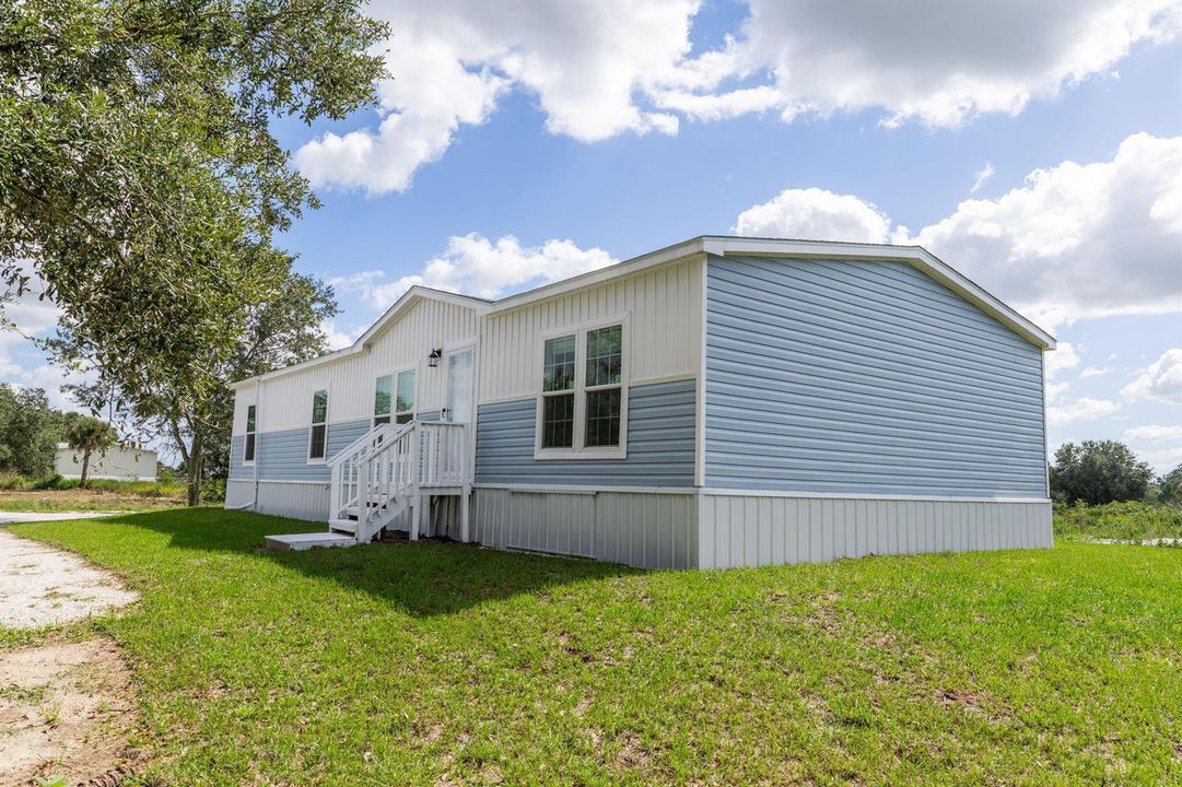 23-web-or-mls-16918 Property-20
