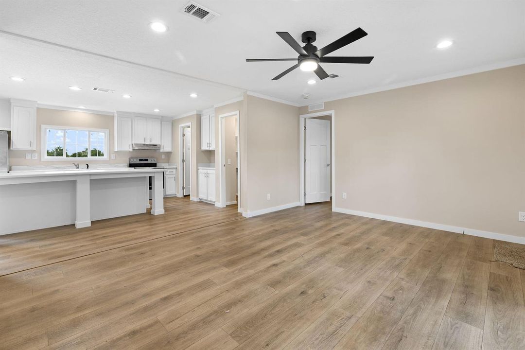 39-web-or-mls-16918 Property-36