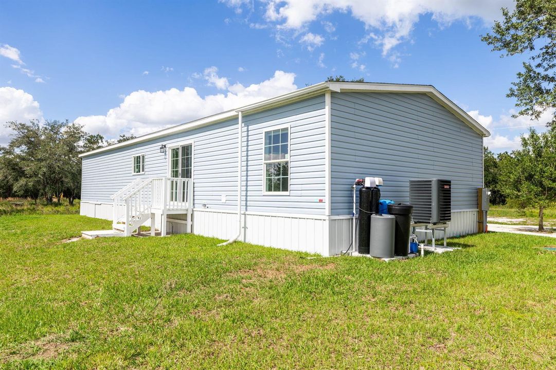 30-web-or-mls-16918 Property-27