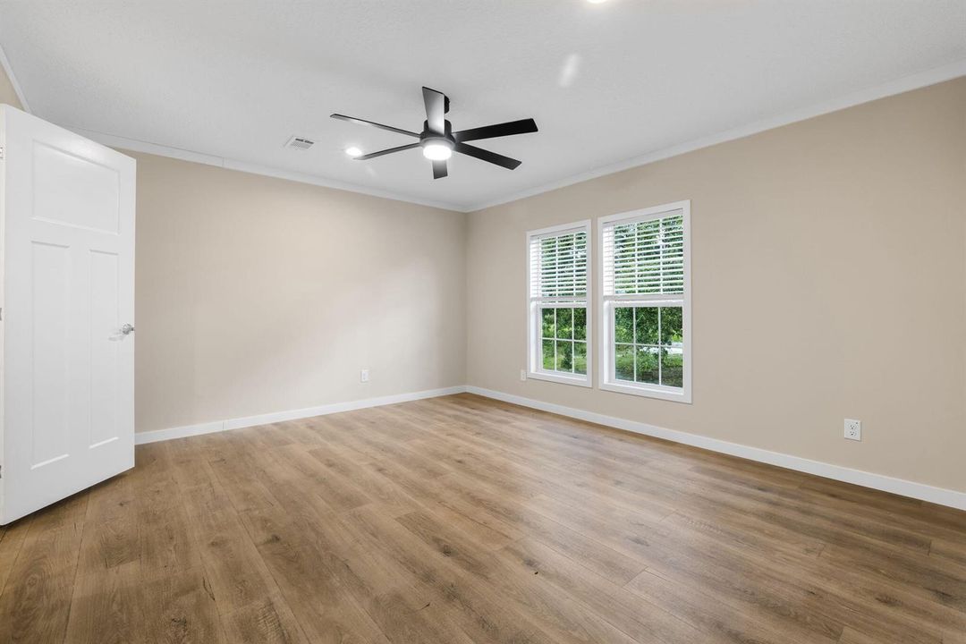 65-web-or-mls-16918 Property-56