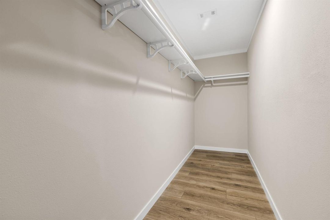 54-web-or-mls-16918 Property-58
