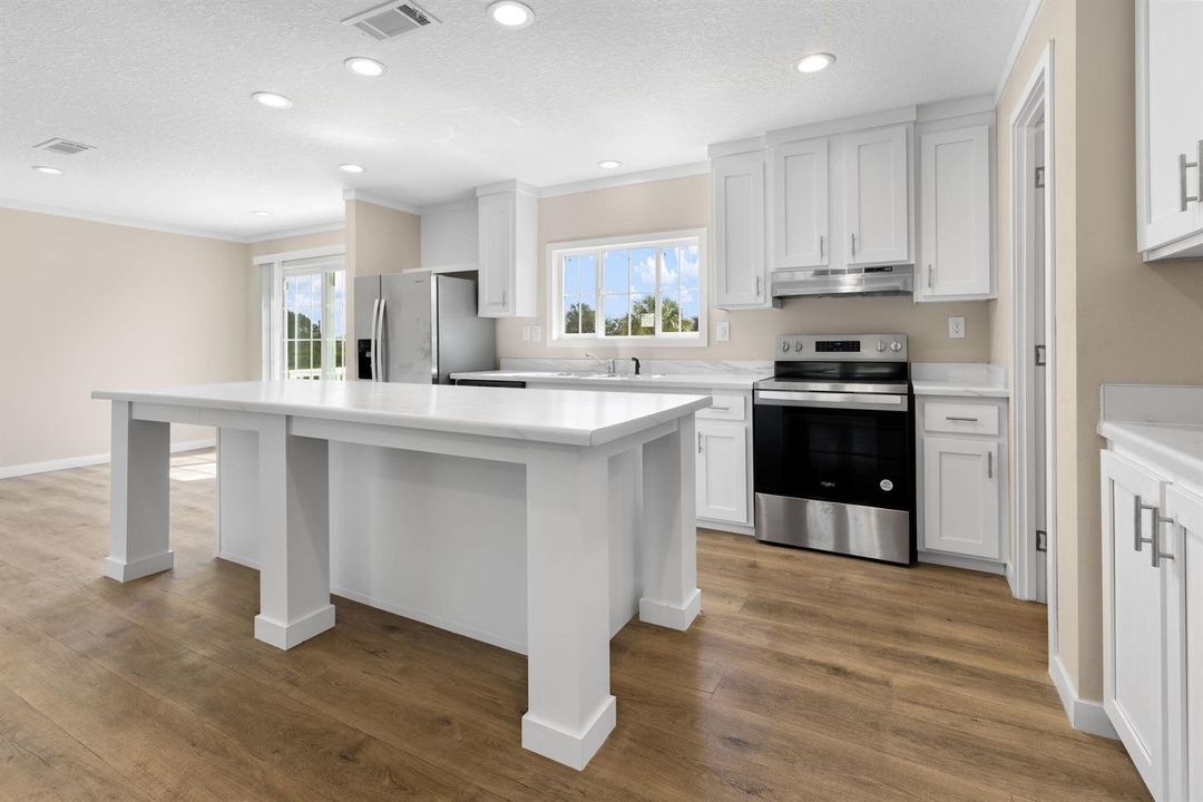 40-web-or-mls-16918 Property-37
