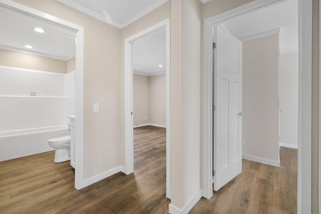 57-web-or-mls-16918 Property-47