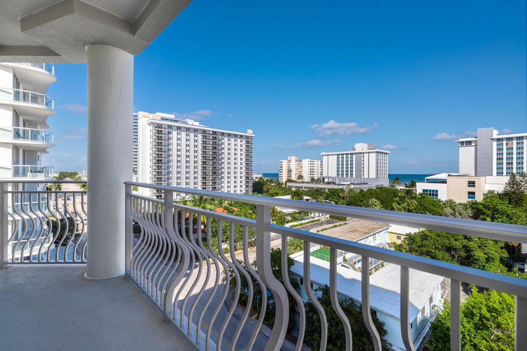 Balcony 3