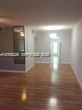 For Rent: $1,650 (1 beds, 1 baths, 800 Square Feet)