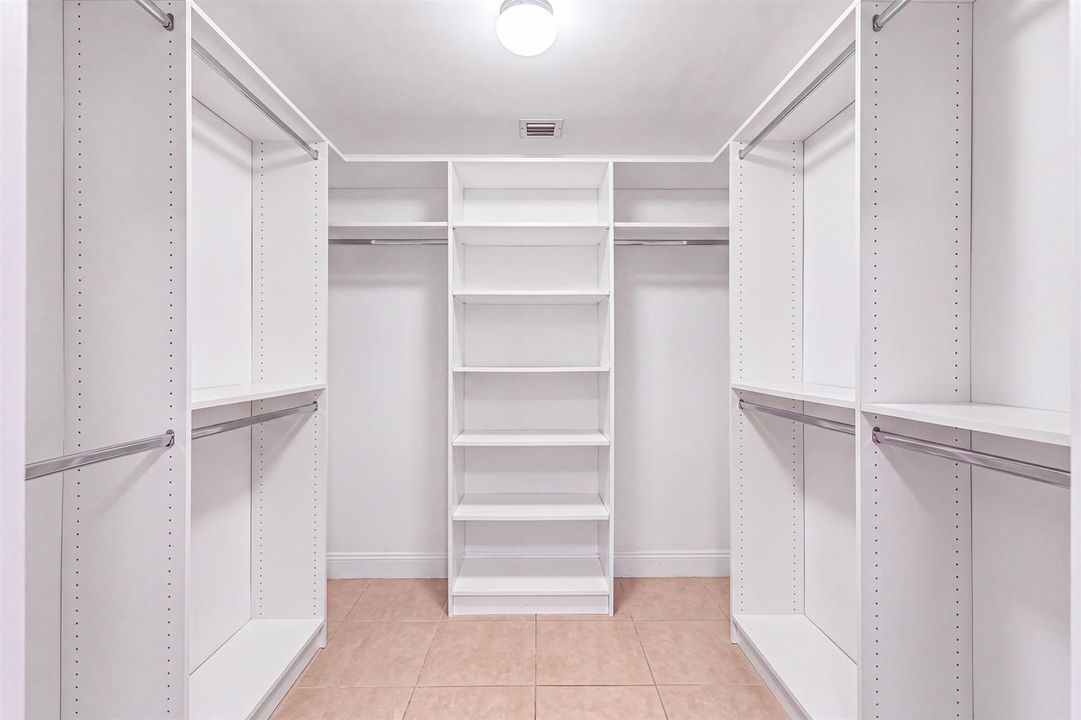 Walk In Closet