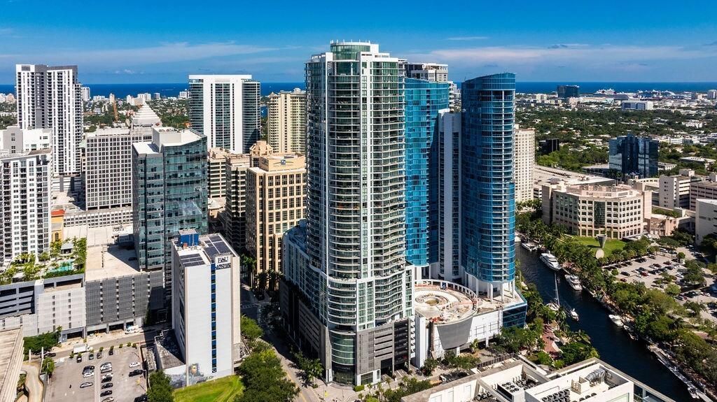 32 Building Aerial to the Ocean, Natural