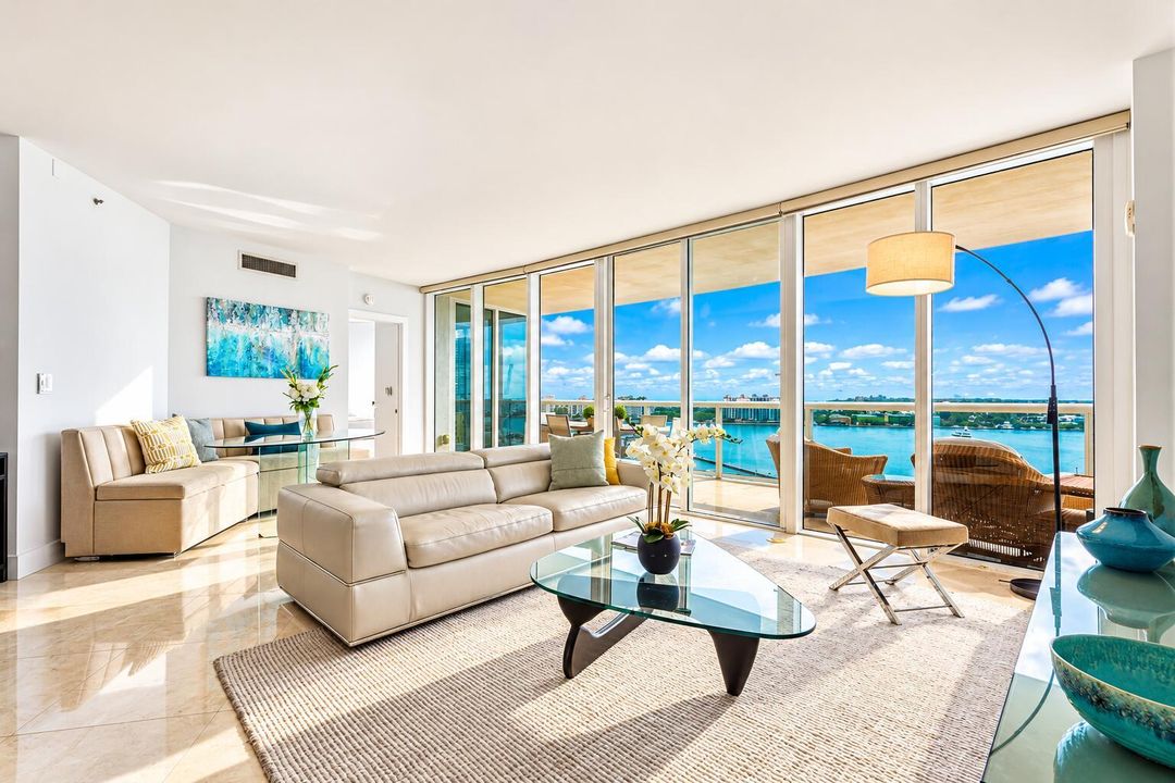 LIVING DINING