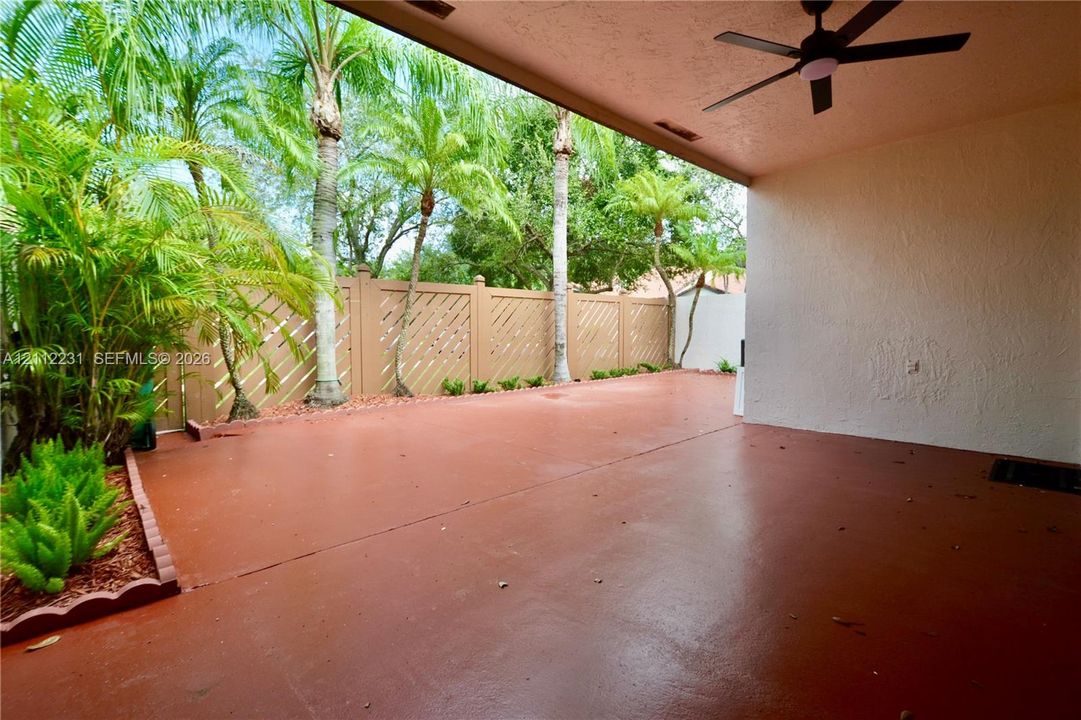 For Rent: $3,000 (2 beds, 2 baths, 1156 Square Feet)