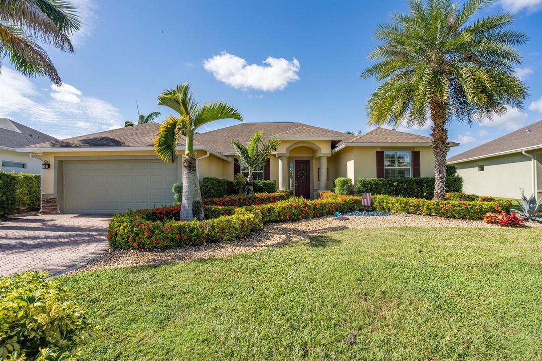 460 SW Vista Lake Drive-18