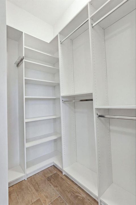 77-web-or-mls-11796_Valencia_Gardens_Ave