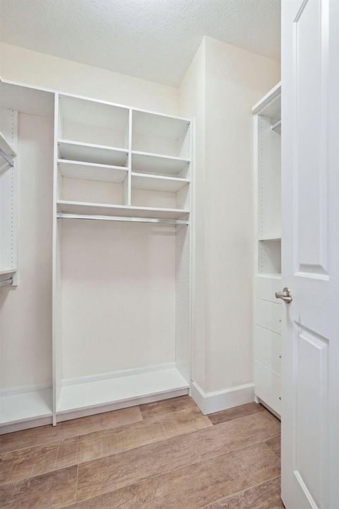75-web-or-mls-11796_Valencia_Gardens_Ave