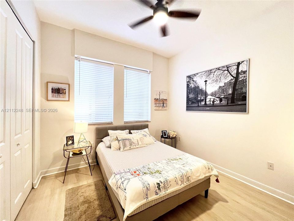 For Rent: $3,500 (3 beds, 2 baths, 1865 Square Feet)