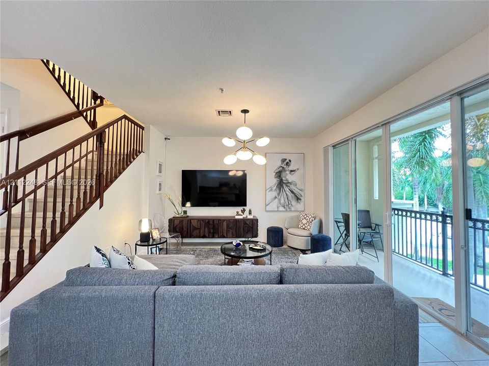 For Rent: $3,500 (3 beds, 2 baths, 1865 Square Feet)