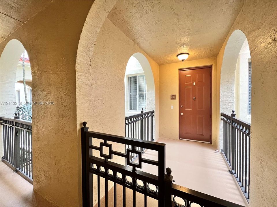 For Rent: $3,500 (3 beds, 2 baths, 1865 Square Feet)