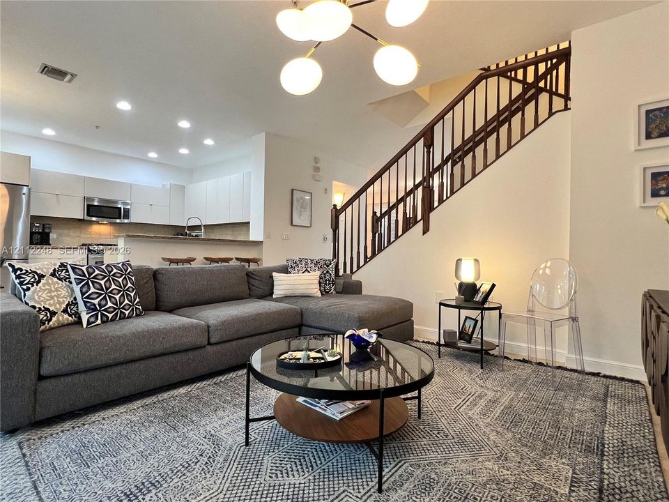 For Rent: $3,500 (3 beds, 2 baths, 1865 Square Feet)