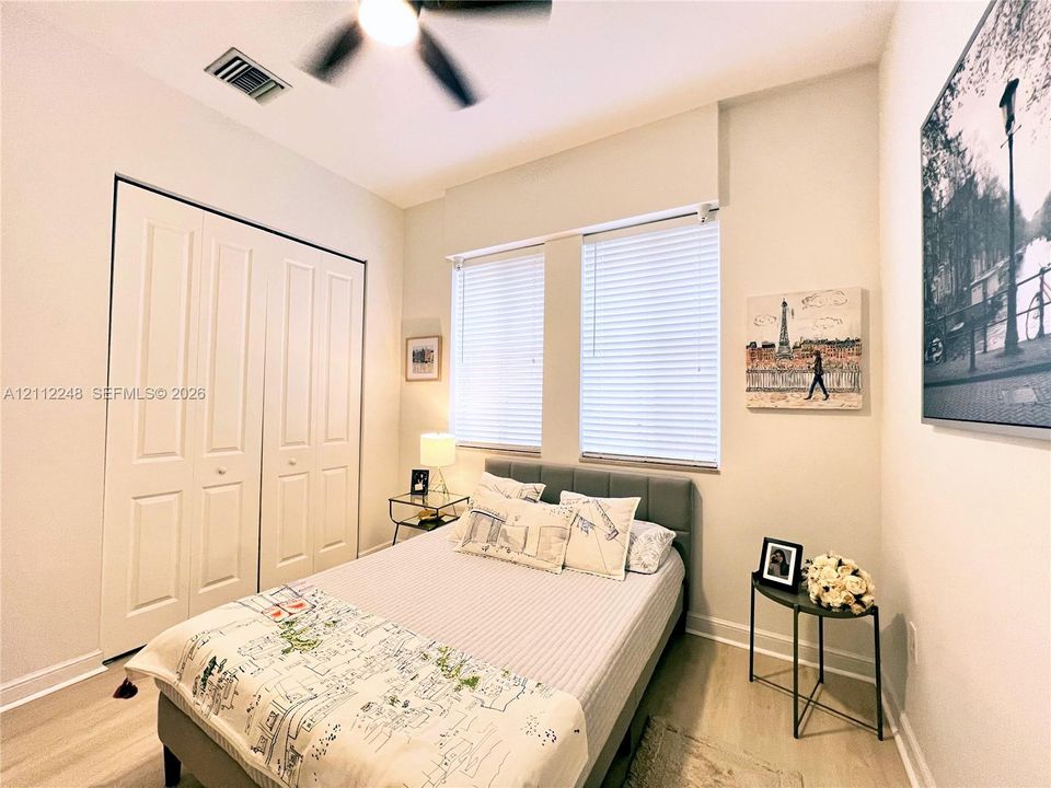 For Rent: $3,500 (3 beds, 2 baths, 1865 Square Feet)