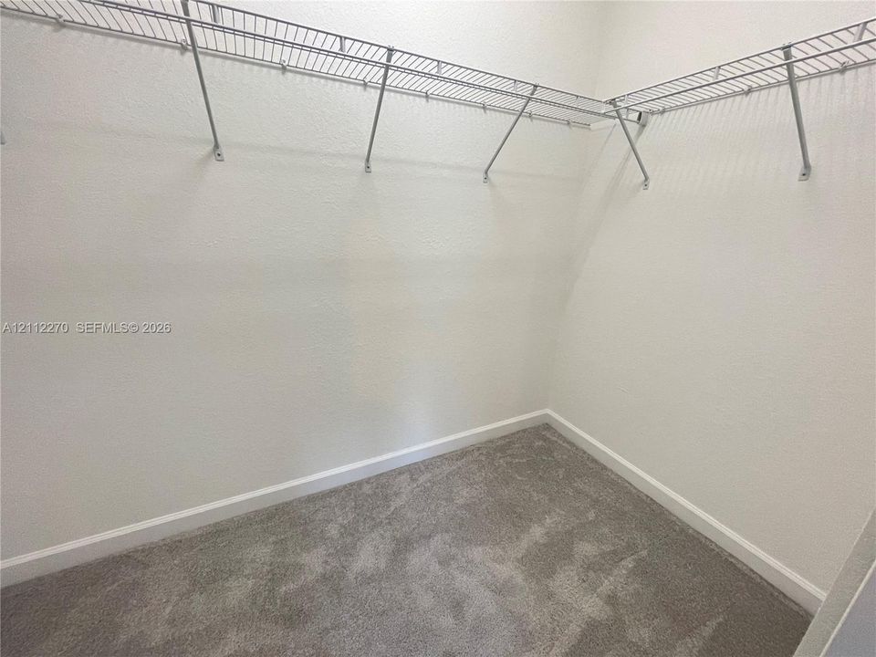 В аренду: $2,650 (3 спален, 2 ванн, 1612 Квадратных фут)