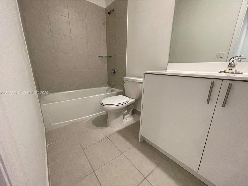 В аренду: $2,650 (3 спален, 2 ванн, 1612 Квадратных фут)