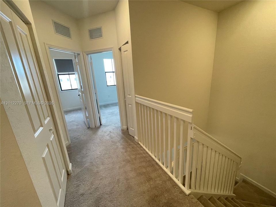 В аренду: $2,650 (3 спален, 2 ванн, 1612 Квадратных фут)