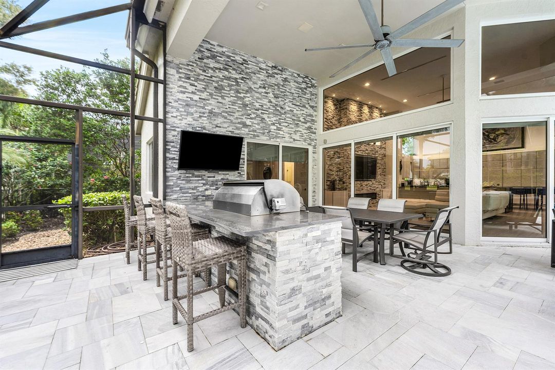 Outdoor Kitchen