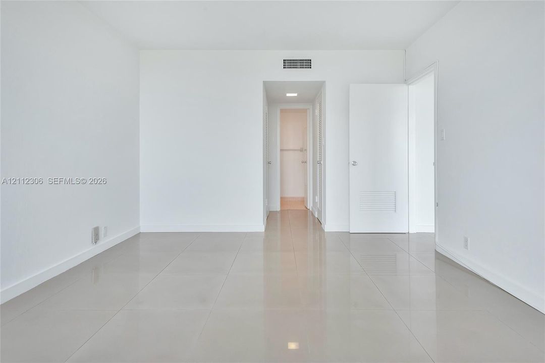 На продажу: $449,000 (1 спален, 1 ванн, 962 Квадратных фут)