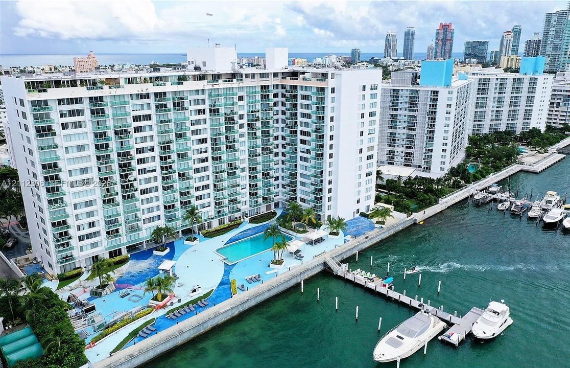 На продажу: $449,000 (1 спален, 1 ванн, 962 Квадратных фут)