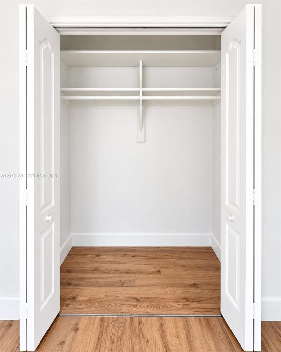 For Rent: $3,650 (3 beds, 2 baths, 1322 Square Feet)