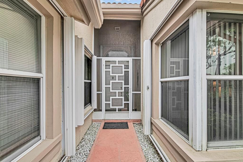 Exterior Entry