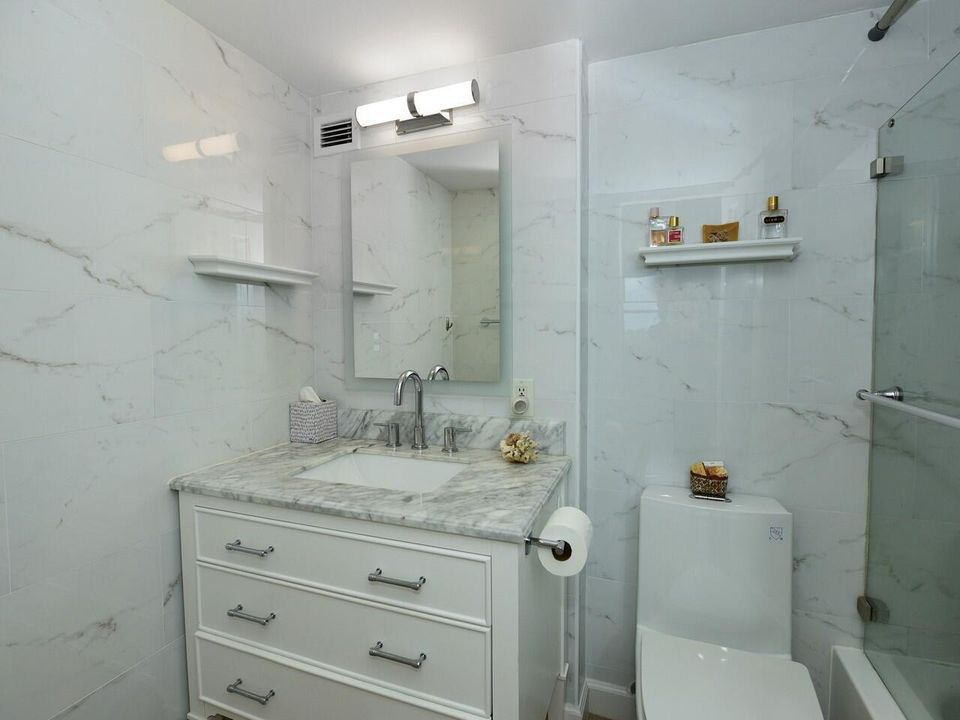 Patrician324-16