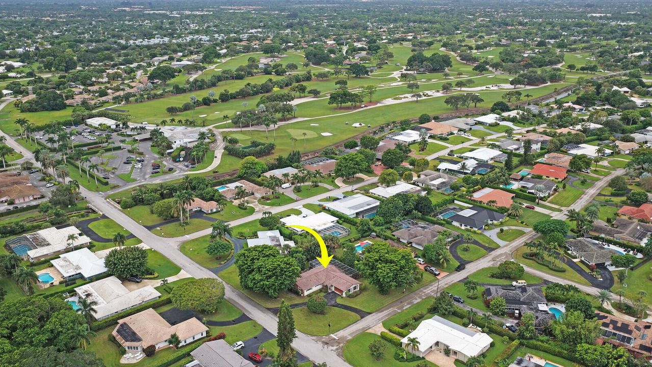 241 Orange Tree Dr. Atlantis