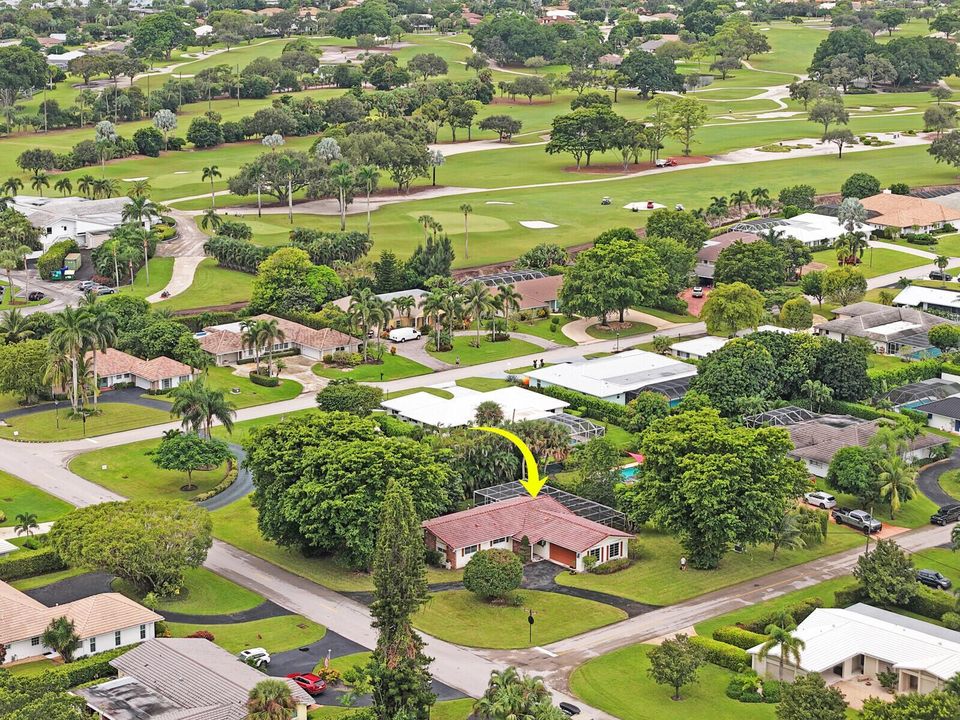 Oversized corner lot