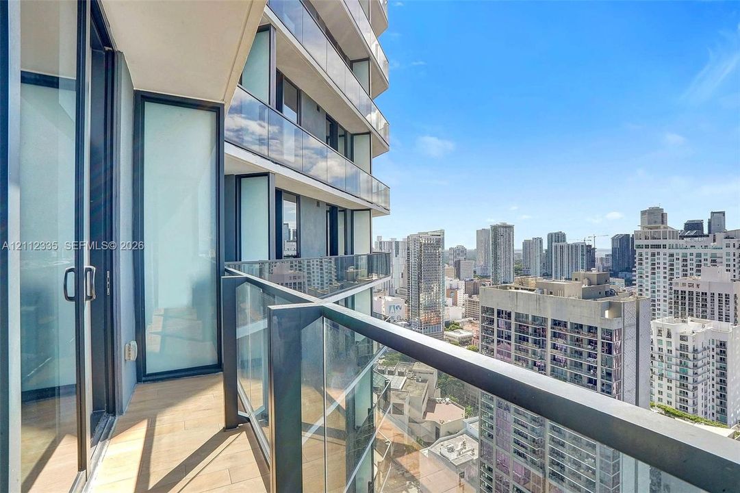 На продажу: $545,000 (0 спален, 1 ванн, 341 Квадратных фут)