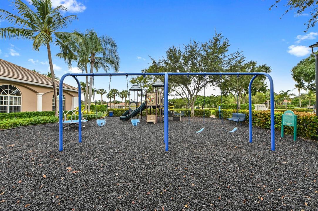 45 playground 01