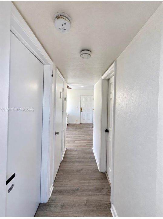 For Rent: $1,800 (2 beds, 1 baths, 5430 Square Feet)