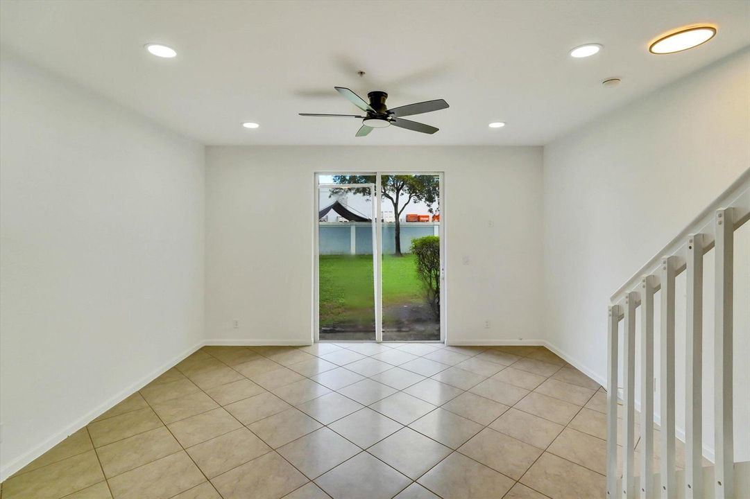 11-3495 NW 14th Ct-11