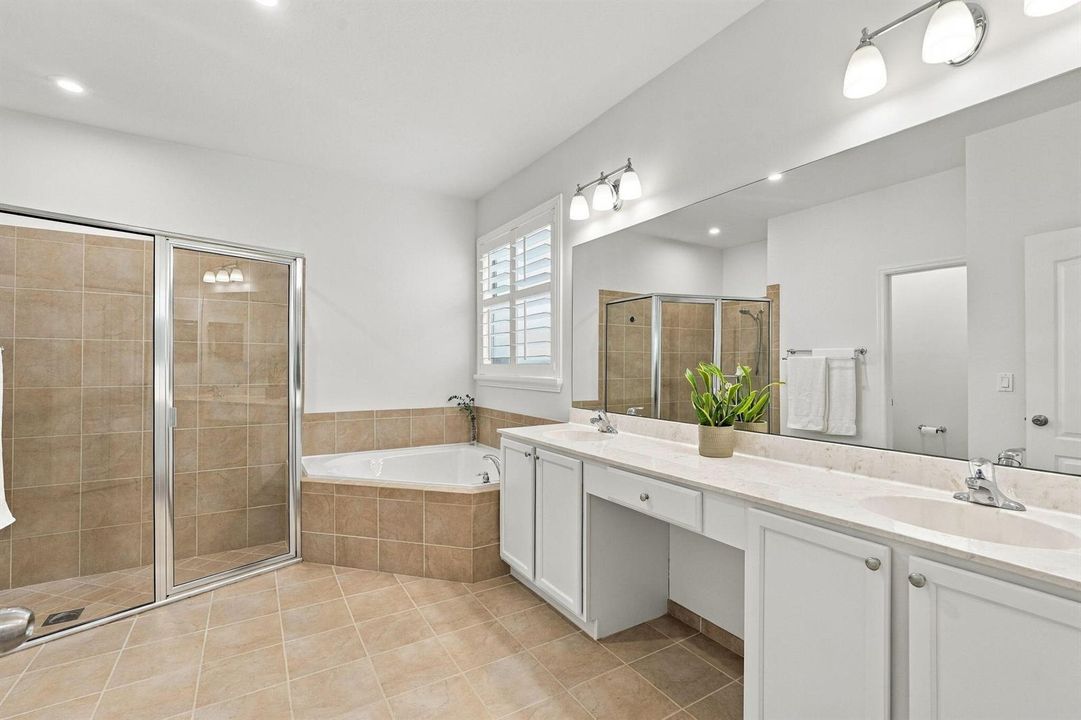 16-web-or-mls-198_Umbrella_Place_044