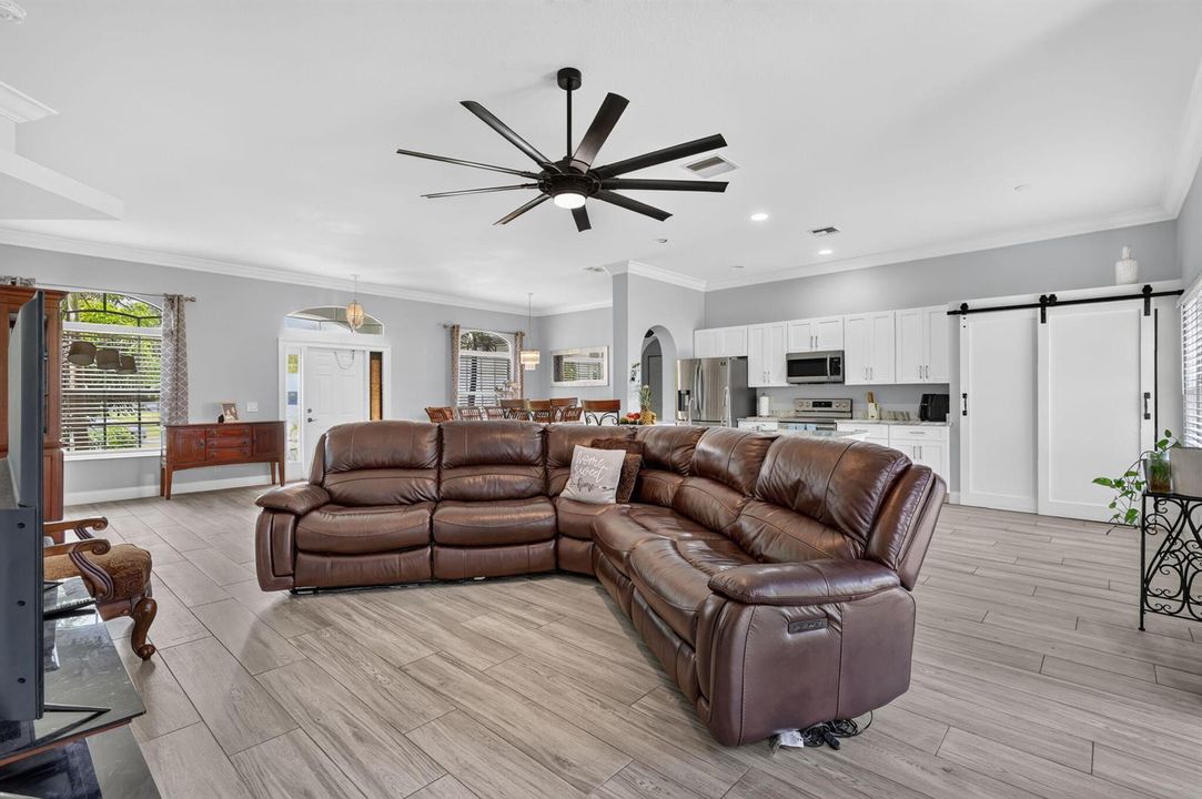 13-web-or-mls-5P1A4697