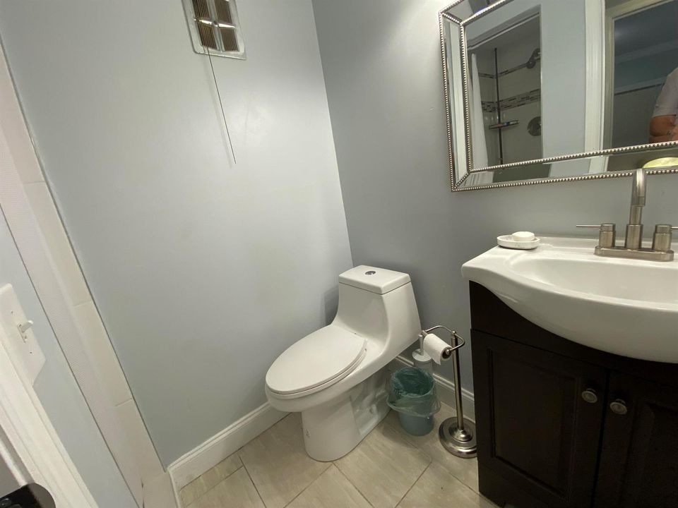 2nd Full Bath 2