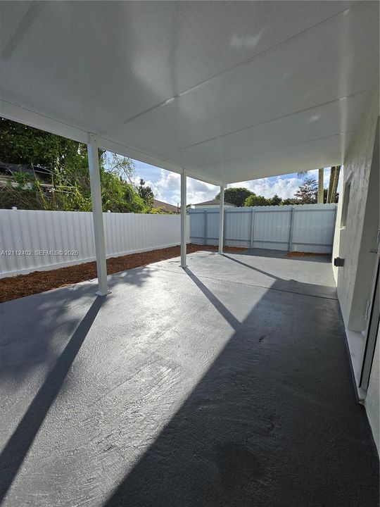 For Rent: $3,350 (2 beds, 2 baths, 2793 Square Feet)