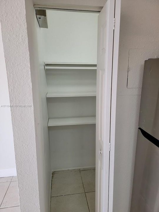 For Rent: $2,300 (2 beds, 2 baths, 1060 Square Feet)