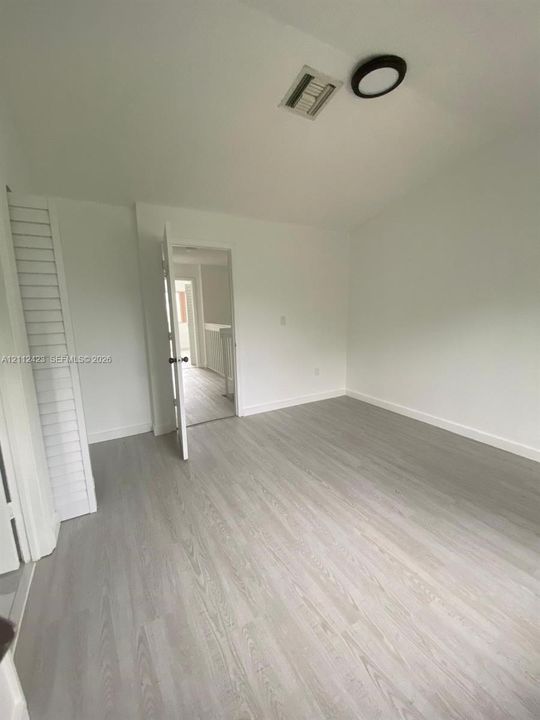 For Sale: $445,000 (3 beds, 2 baths, 1260 Square Feet)