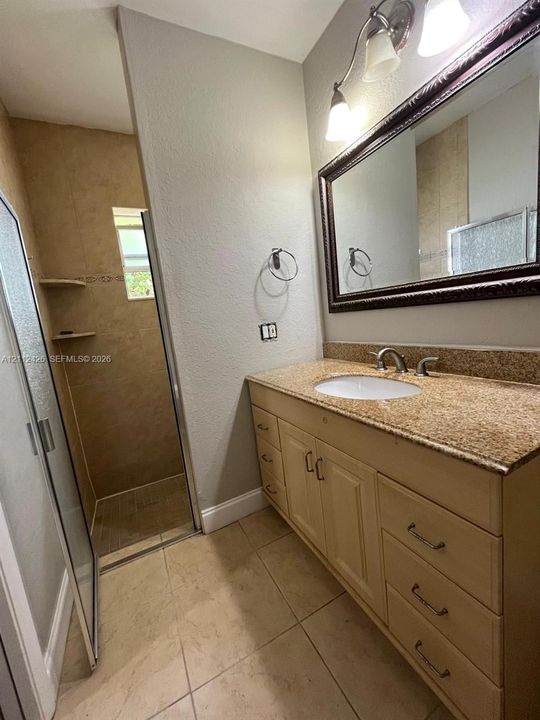 For Rent: $3,500 (3 beds, 2 baths, 1693 Square Feet)