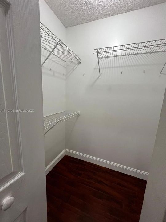 For Rent: $3,500 (3 beds, 2 baths, 1693 Square Feet)