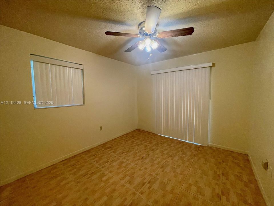 For Rent: $3,400 (3 beds, 2 baths, 1352 Square Feet)