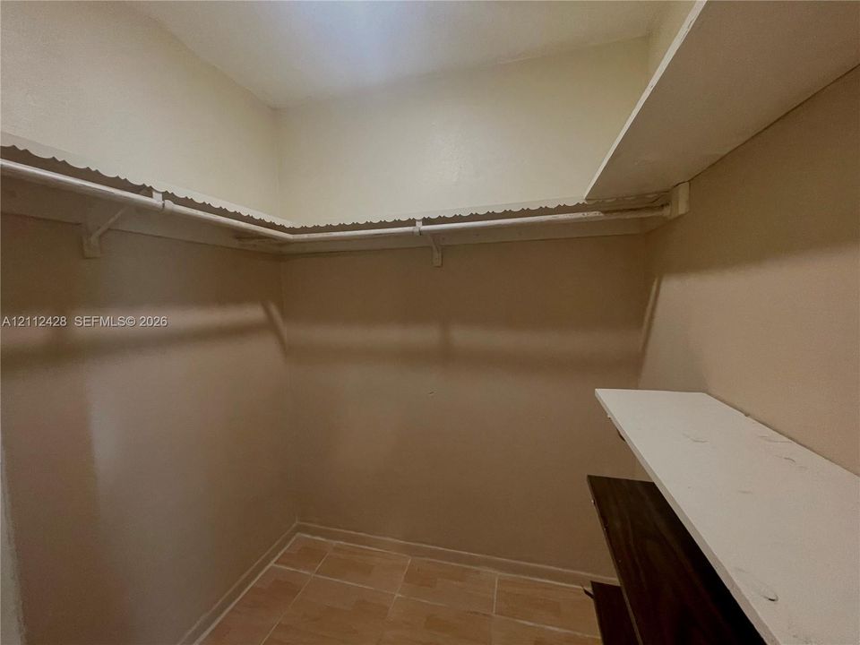 For Rent: $3,400 (3 beds, 2 baths, 1352 Square Feet)