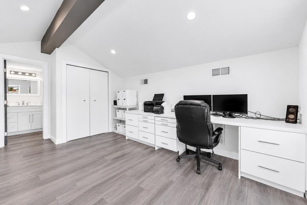Loft Office